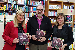 Ana Esteve, Augusto y Consu Rico en la librería La Farándula